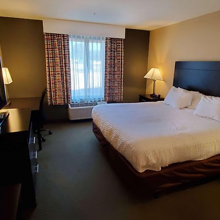 Days Inn & Suites By Wyndham Florence/Jackson Area Buitenkant foto